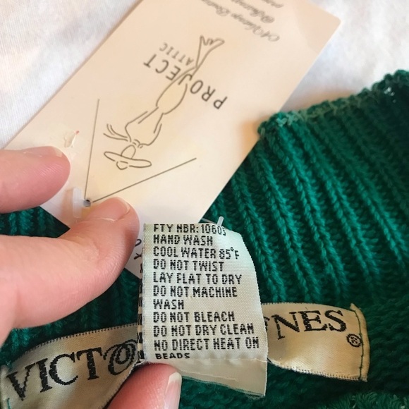 Vintage 80s Womens Kelly Green Beaded Sweater Holiday Bling Petite Large - Picture 7 of 8